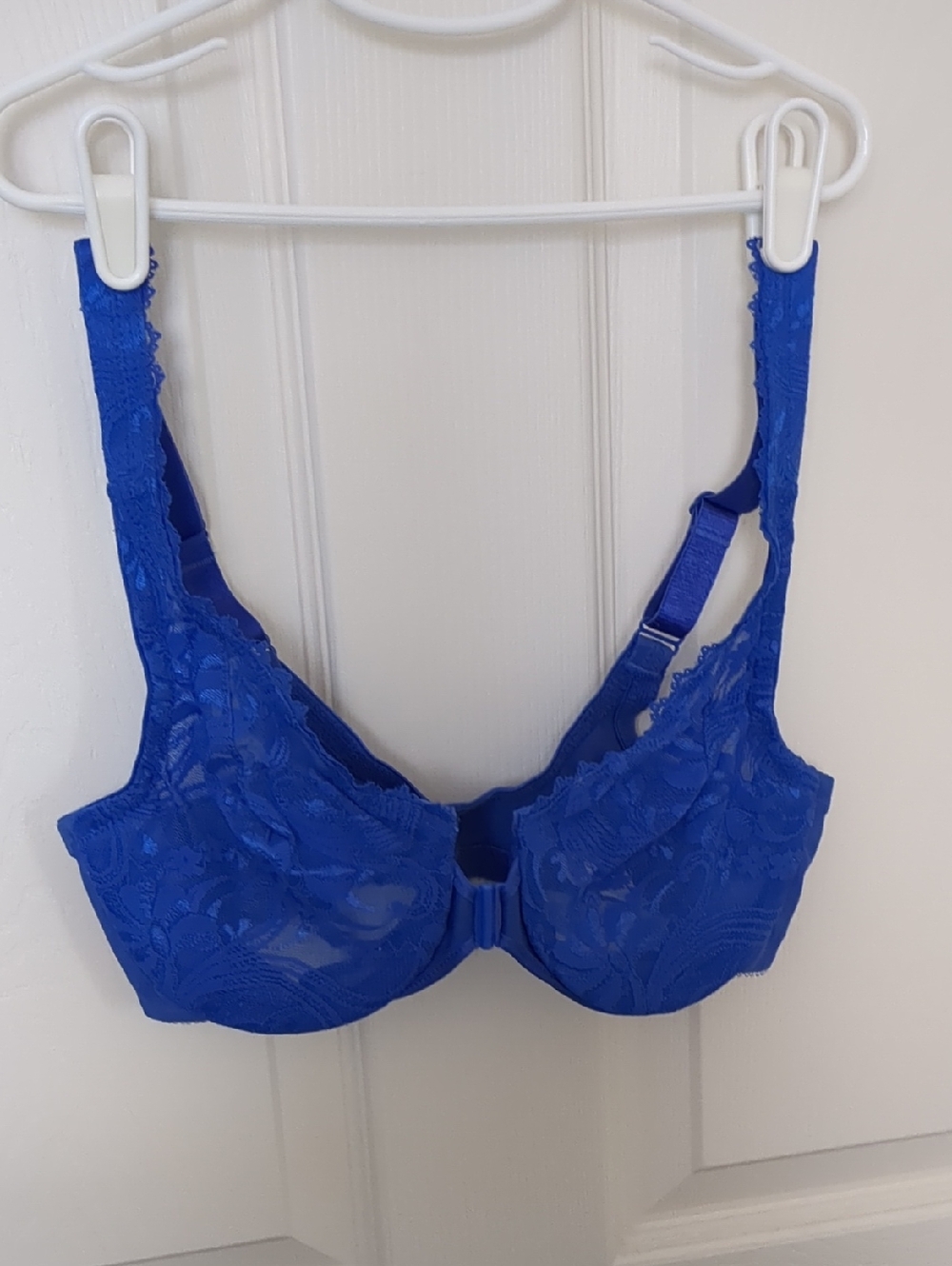 Glamorise Cobalt Lace Underwire Bra with Adjustable Straps
